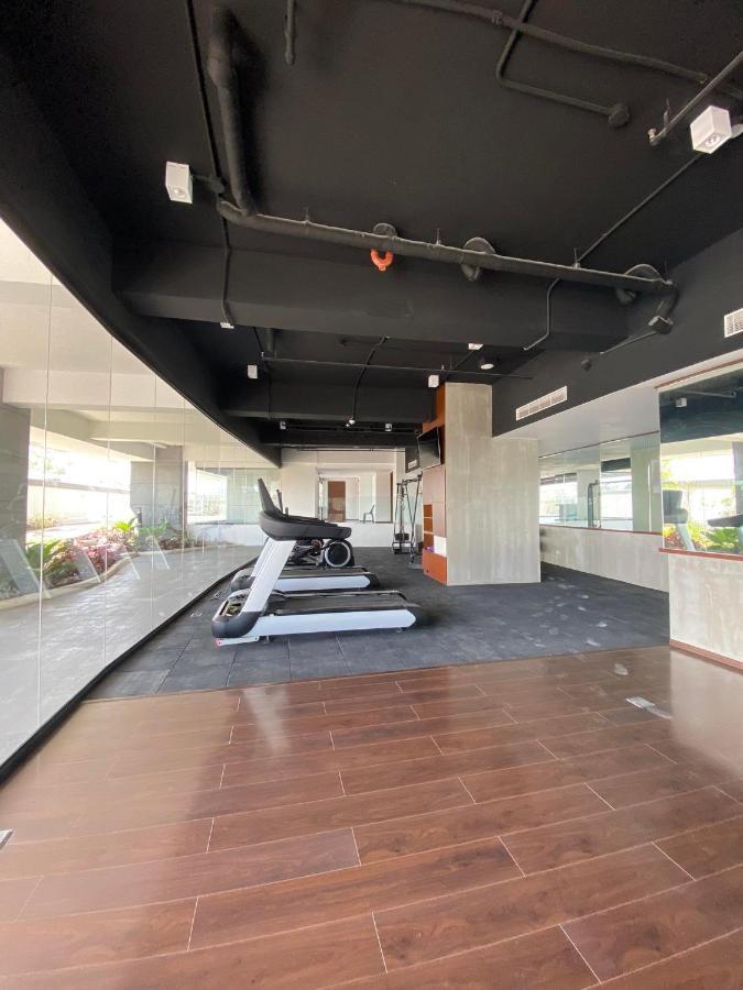 Aeon Towers Executive Suite 2Br 18Th Floor Davao City Extérieur photo